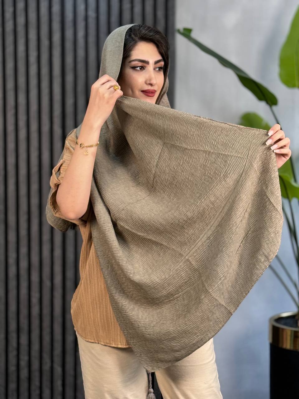 شال جناقی ترلان 1823