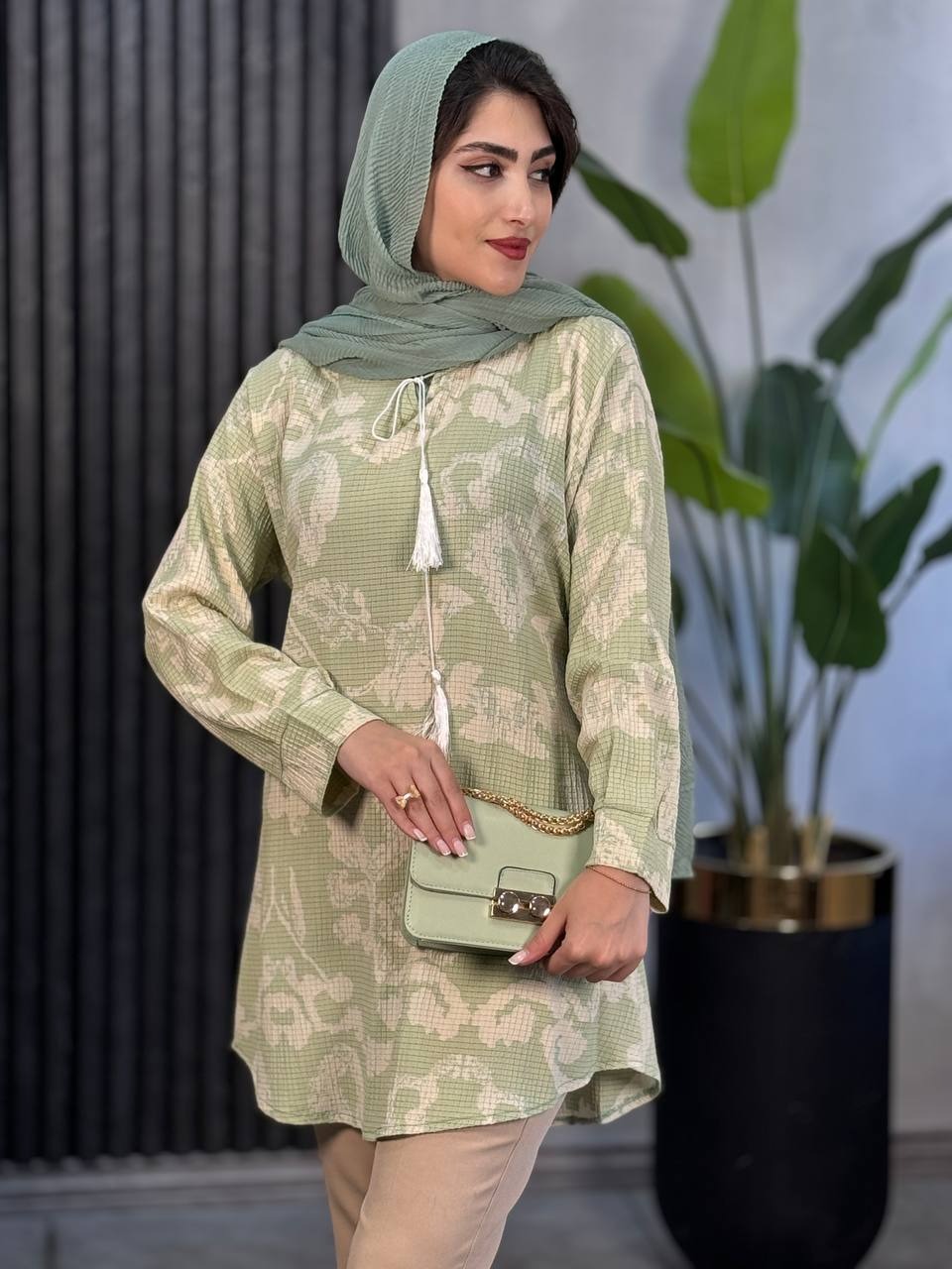 تونیک آریانا کد 1831