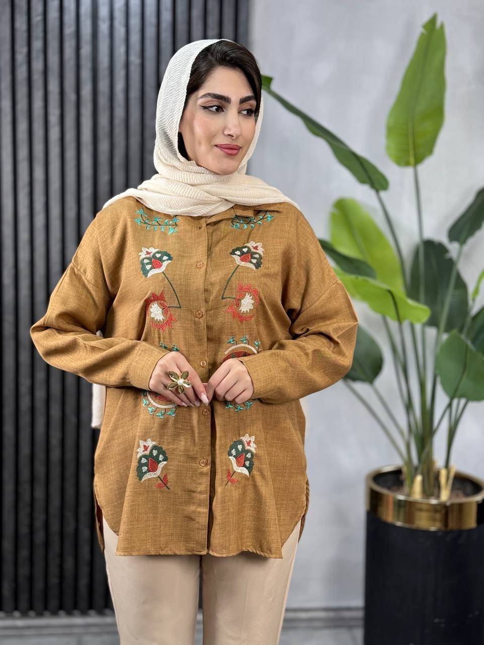 مانتو شانتون گلدوزی کد 1848