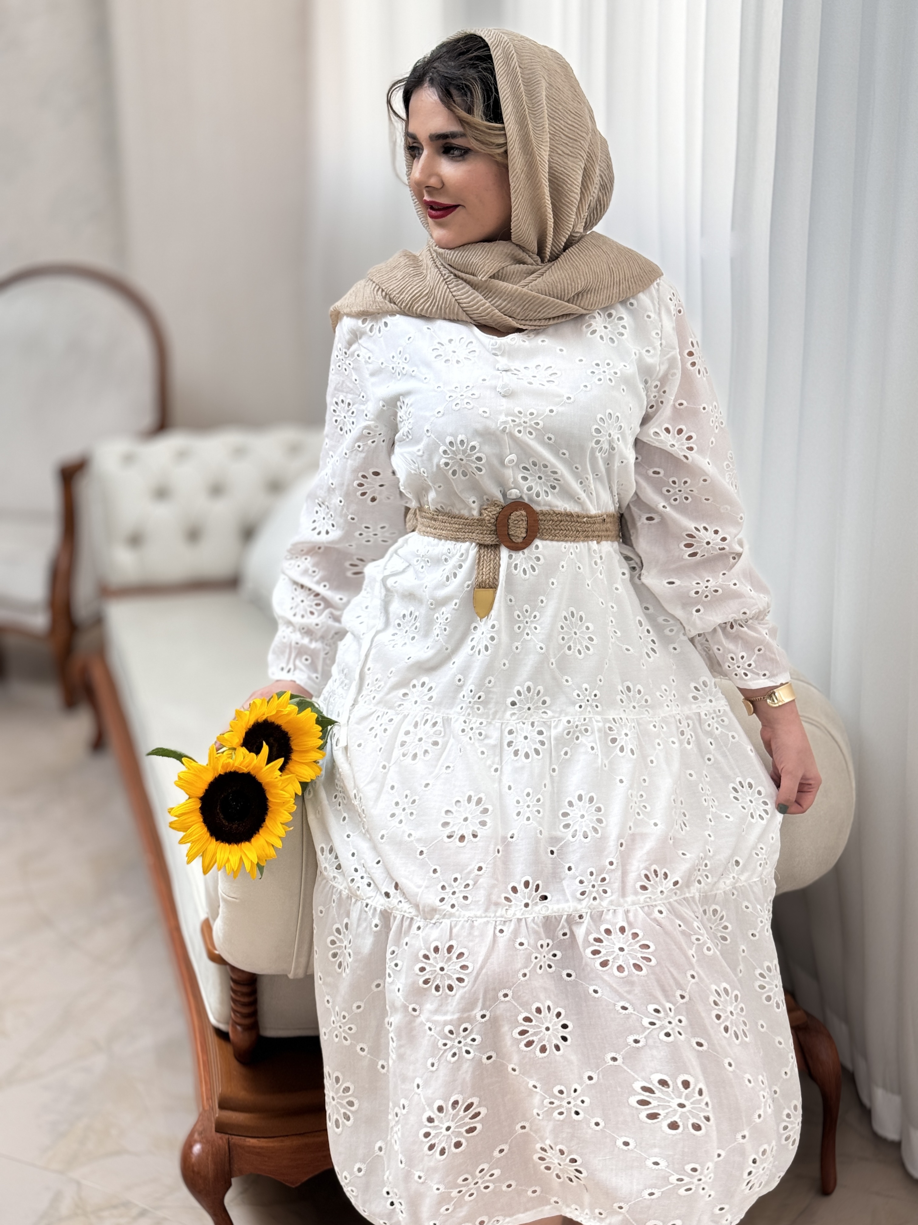 پیراهن سوزندوزی گلاره 1994