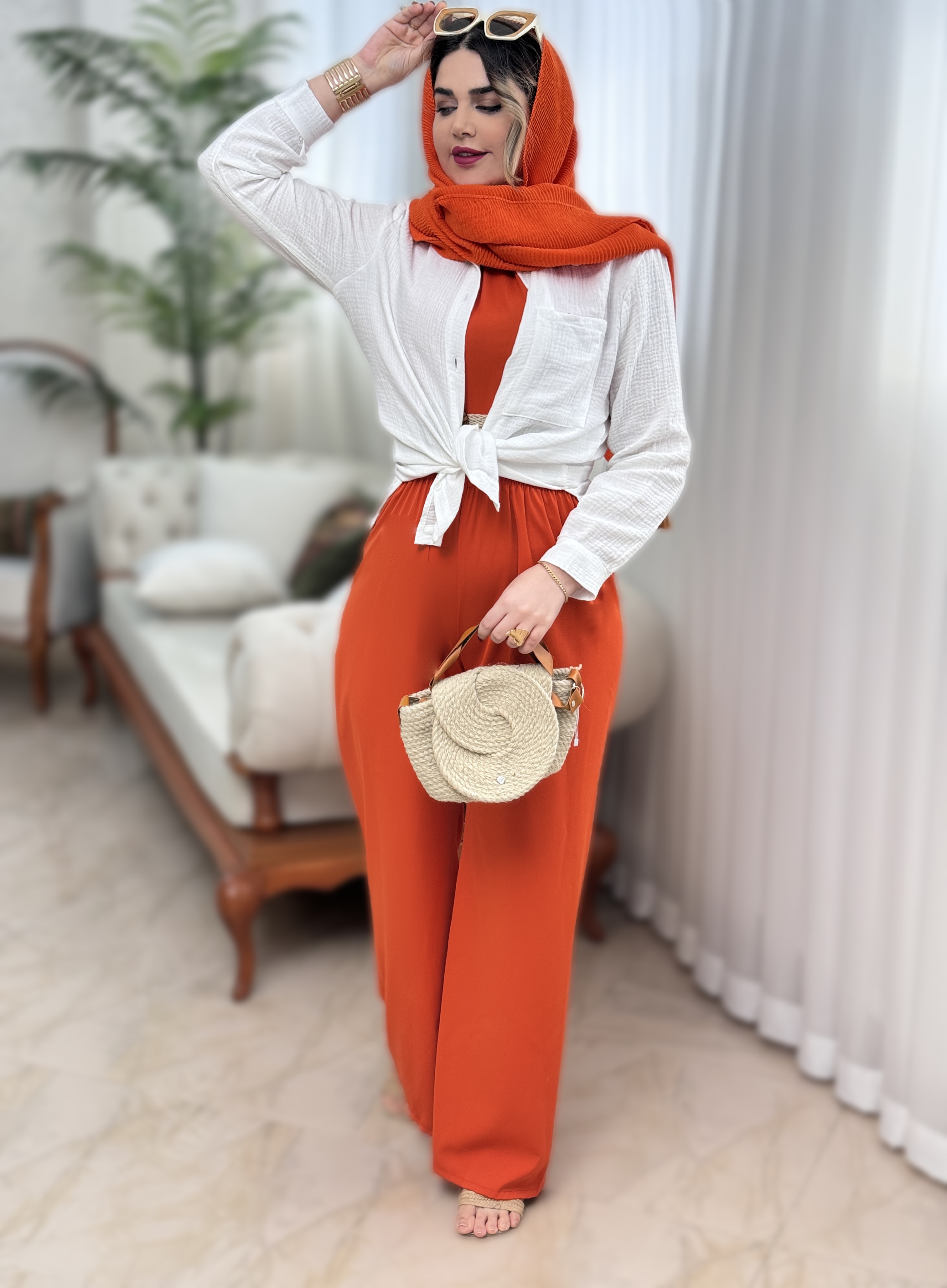 اورال الیزه نیوشا 2084