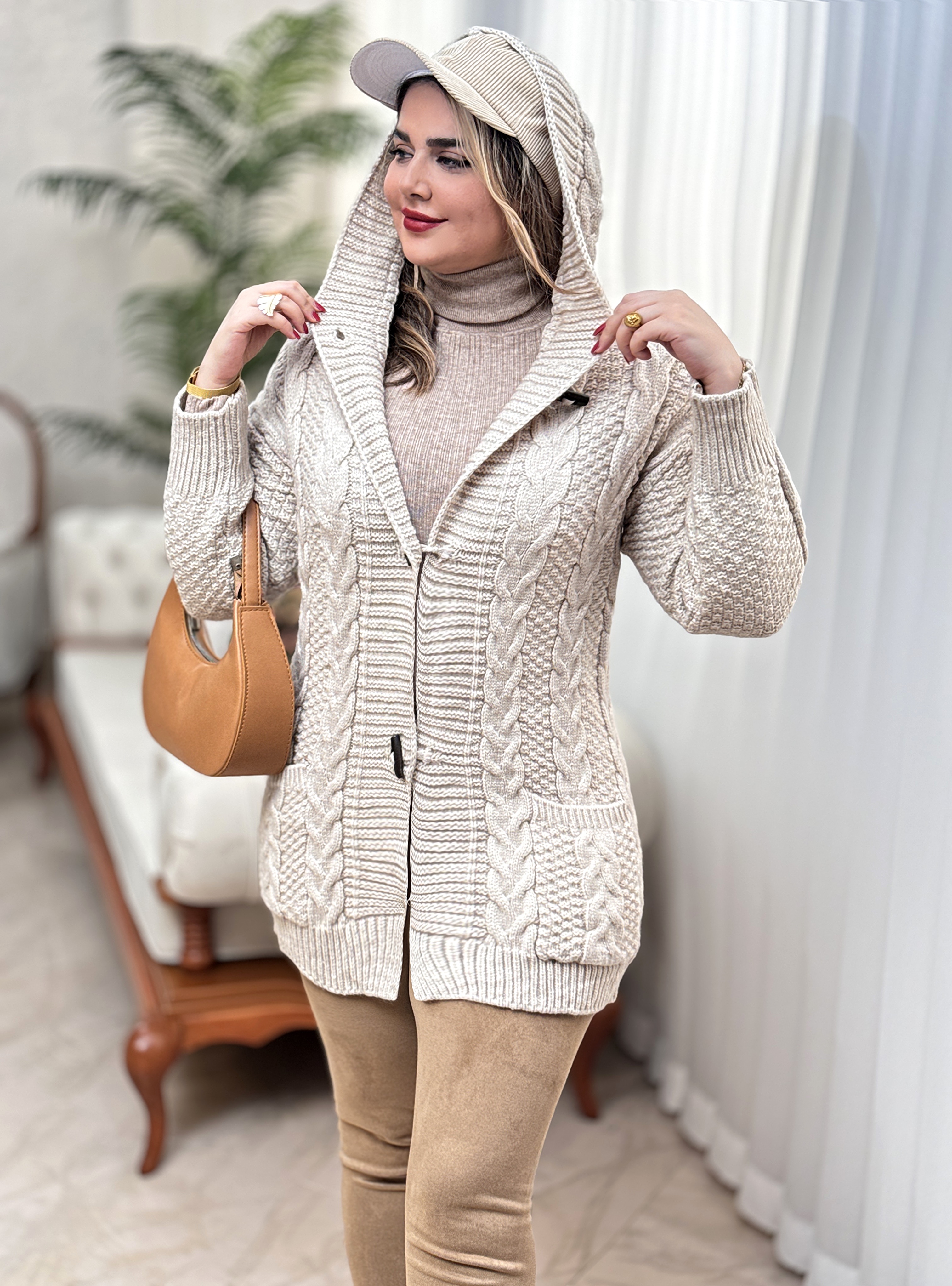 ژاکت وارداتی کلاهدار 2444