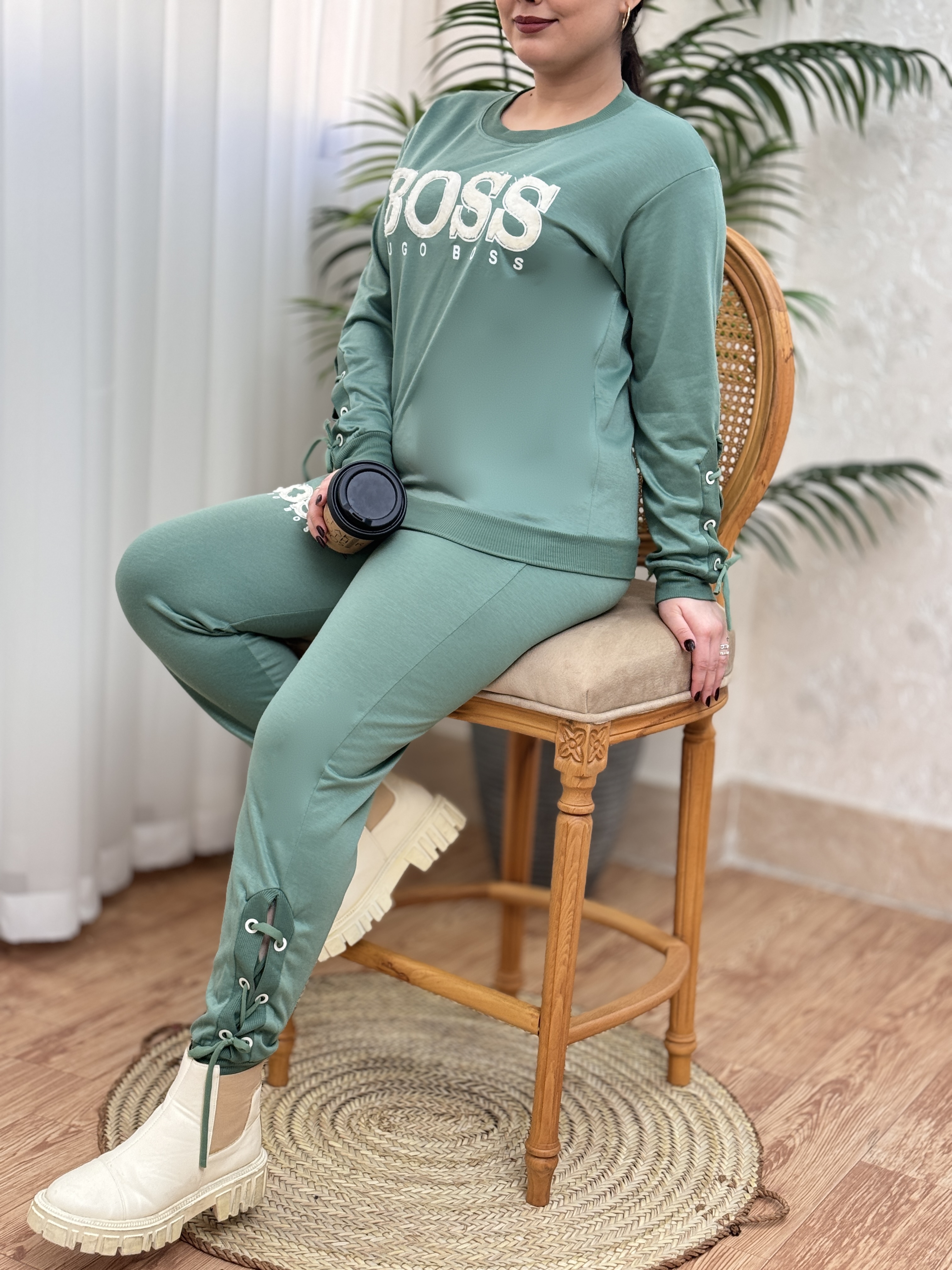 ست دورس Boss