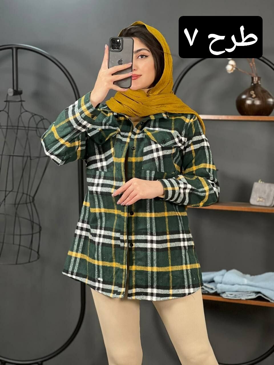 مانتو پشمی چهارخونه ساتین کد 1363