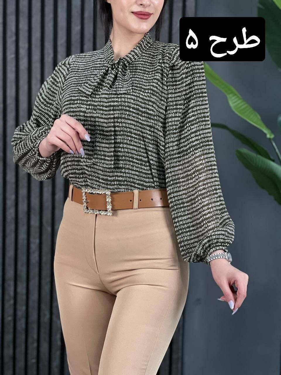 شومیز حریر آستین پف کد 1668
