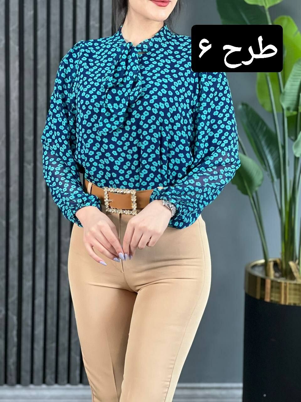 شومیز حریر آستین پف کد 1668