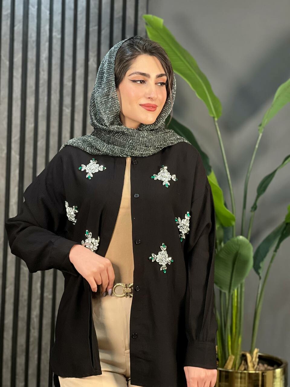 مانتو سنگدوزی سوین کد 1697