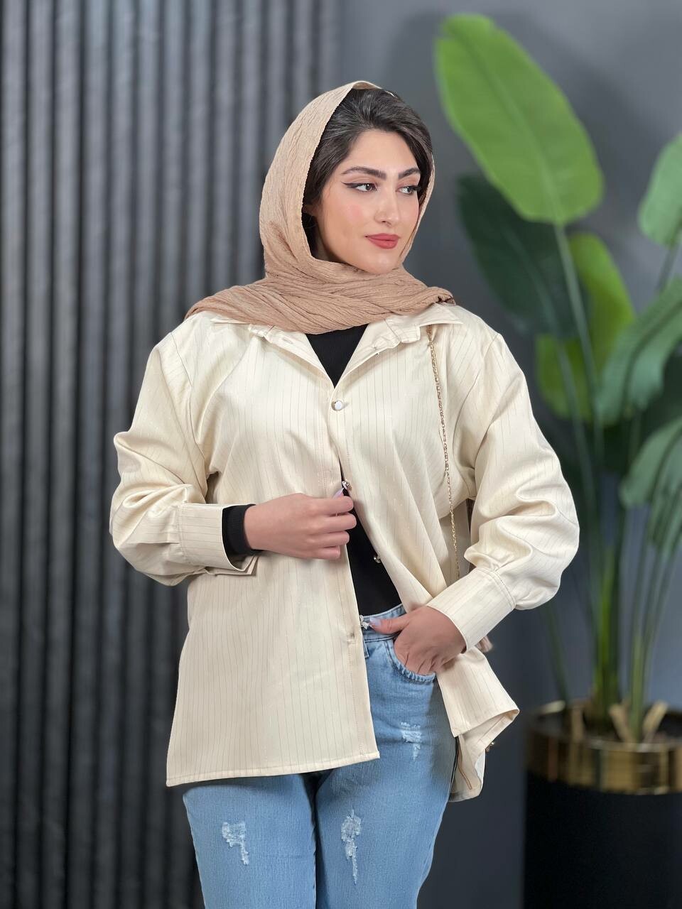 مانتو مازراتی دیپلمات کد 1698