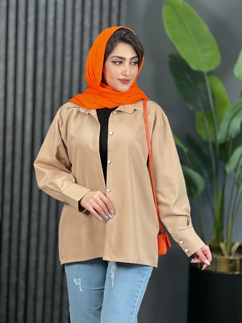 مانتو مازراتی دیپلمات کد 1698
