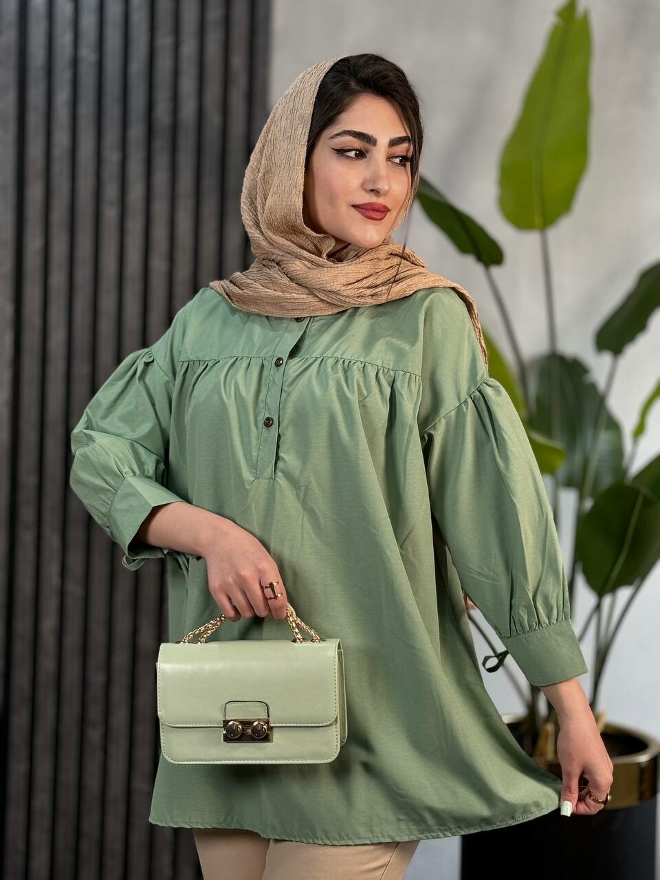 تونیک داکرون عروسکی کد 1627
