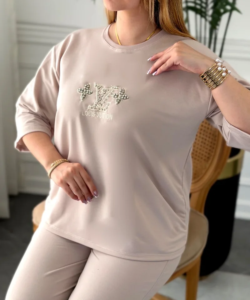 ست تیشرت و شلوار زنانه طرح لویی